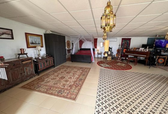 Wiederverkauf - Villa - Sax