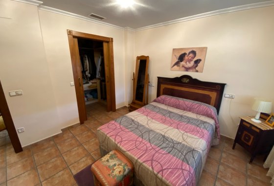 Reventa - Adosado - Sax