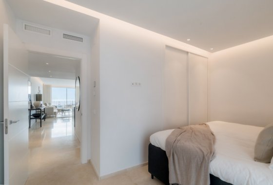 Resale - Apartment - Marbella - Puerto Banús