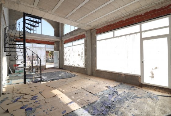 Resale - Commercial - Benimar - Benimar II