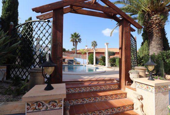 Resale - Villa - Algorfa - Lomas de La Juliana