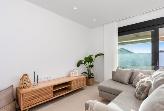 Resale - Villa - Torrevieja - El Chaparral