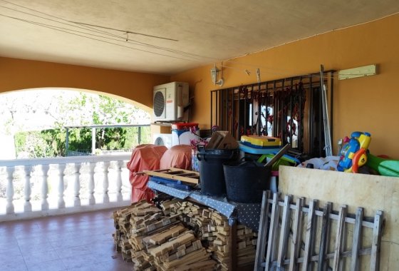 Reventa - Villa - Benillup