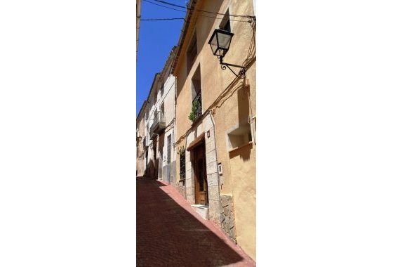 Resale - Townhouse - Penáguila