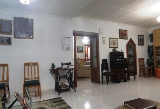 Resale - Townhouse - Penáguila