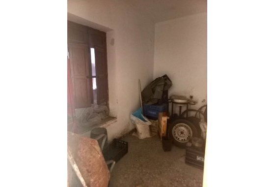 Wiederverkauf - Stadthaus - Planes