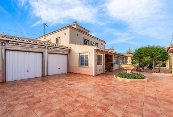 Reventa - Villa - Torrevieja
