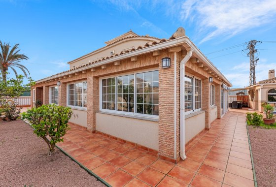 Reventa - Villa - Torrevieja