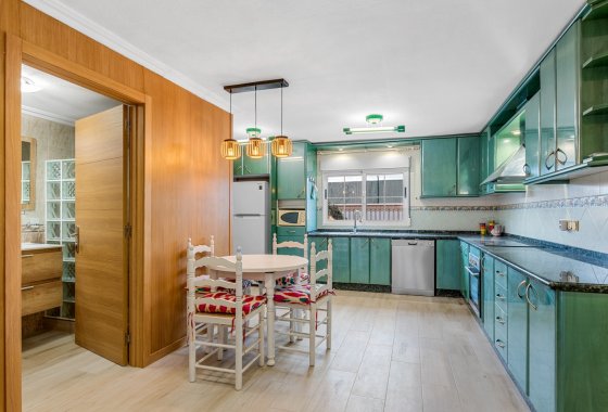 Reventa - Villa - Torrevieja