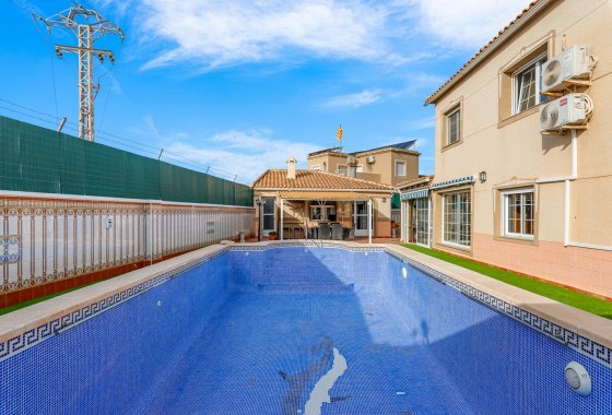 Reventa - Villa - Torrevieja