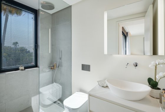 Resale - Villa - Marbella - East Marbella