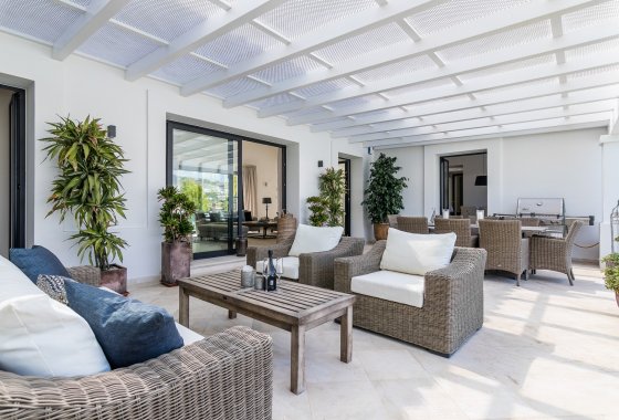 Resale - Villa - Marbella - Nueva Andalucía