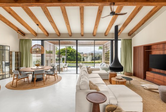 Resale - Villa - Marbella - Nueva Andalucía