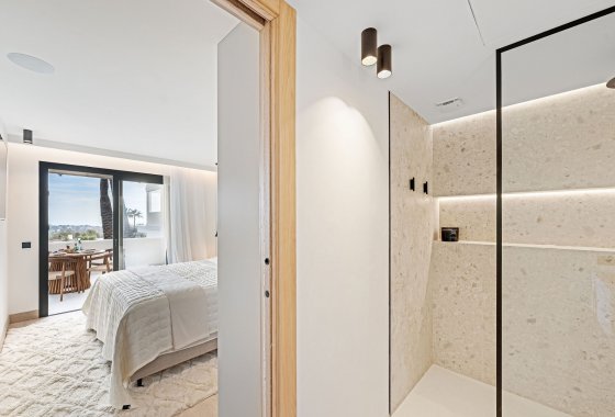 Resale - Apartment - Marbella - Nueva Andalucía