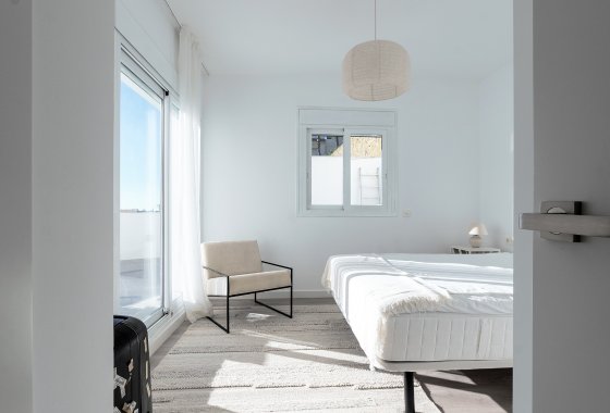 Resale - Apartment - Benahavis - La Quinta