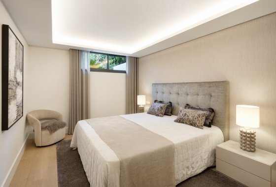 Resale - Villa - Marbella - Nueva Andalucía