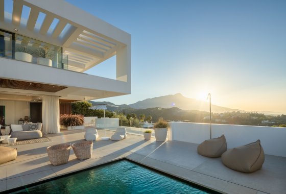 Resale - Villa - Benahavis - La Quinta