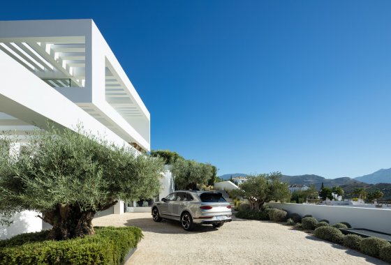Resale - Villa - Benahavis - La Quinta