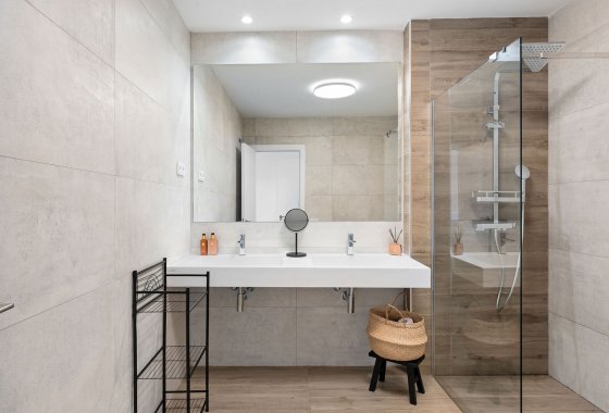 Resale - Apartment - Marbella - Elviria