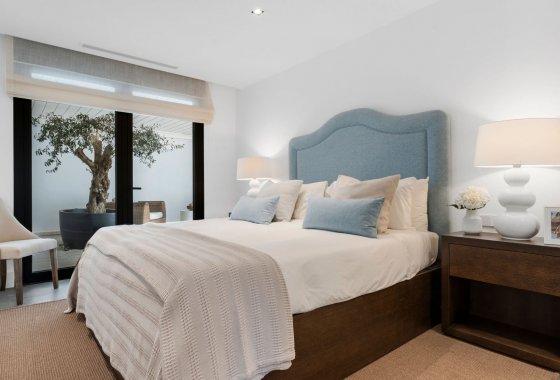 Resale - Villa - Marbella - Los Naranjos de Marbella