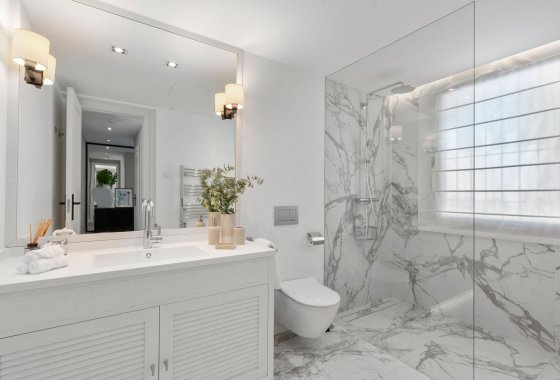 Resale - Villa - Marbella - Los Naranjos de Marbella