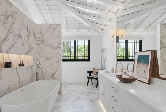 Resale - Villa - Marbella - Los Naranjos de Marbella