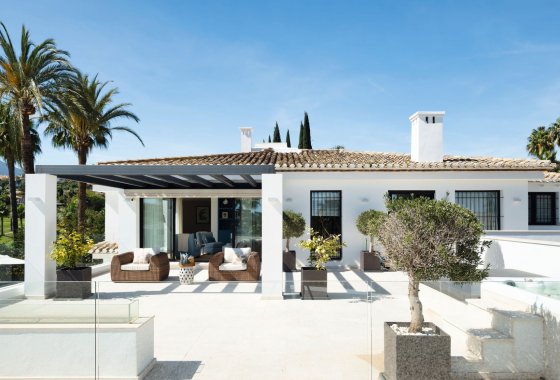 Resale - Villa - Marbella - Los Naranjos de Marbella