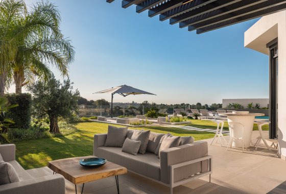 Resale - Villa - Marbella - Nueva Andalucía