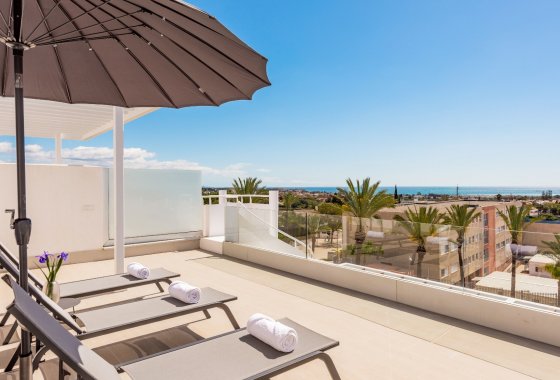 Resale - Apartment - Estepona - Cancelada