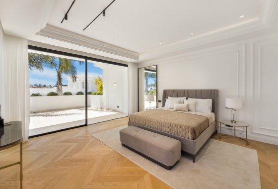 Resale - Villa - Marbella - Golden Mile