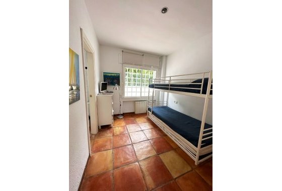 Resale - Villa - Marbella - Las Chapas