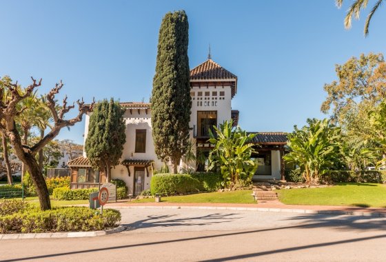 Reventa - Apartment - Estepona