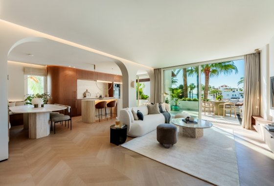 Reventa - Apartment - Estepona