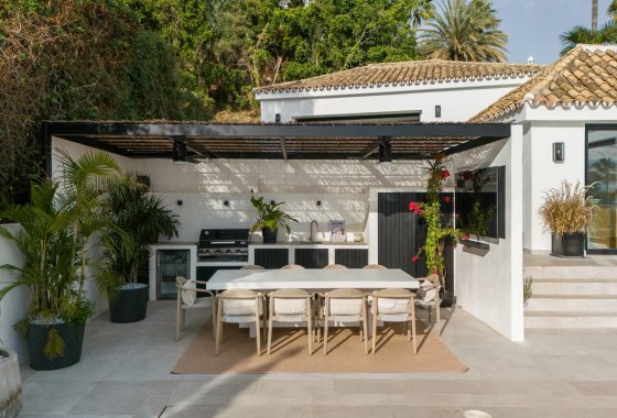 Resale - Villa - Marbella - Los Naranjos de Marbella