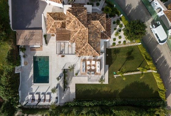 Resale - Villa - Marbella - Los Naranjos de Marbella