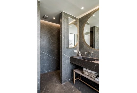 Resale - Villa - Marbella - Los Naranjos de Marbella