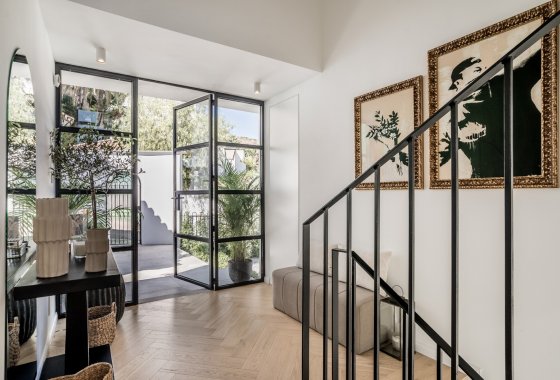 Resale - Villa - Marbella - Los Naranjos de Marbella