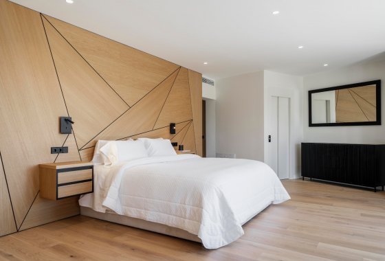 Resale - Villa - Marbella - Nagueles