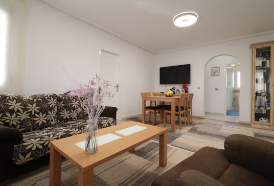 Resale - Villa - Benijofar - Monte Azul