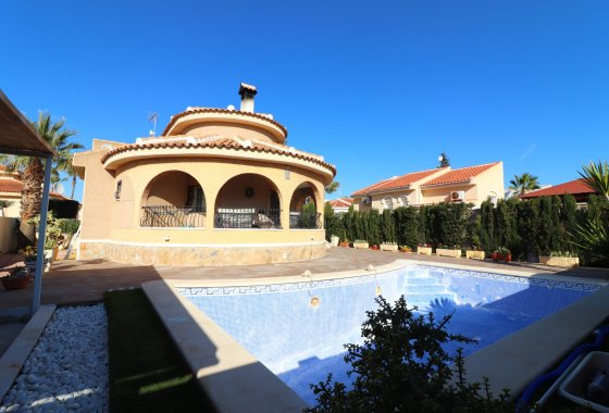 Resale - Villa - Benijofar - Monte Azul