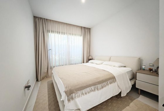 Resale - Apartment - Estepona - New Golden Mile