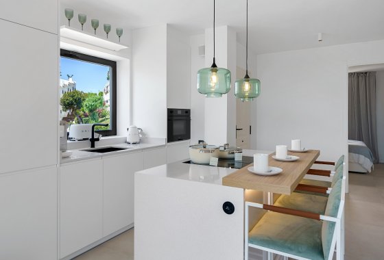 Resale - Apartment - Marbella - Nueva Andalucía