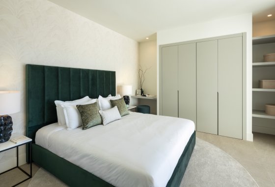 Resale - Villa - Estepona - Selwo