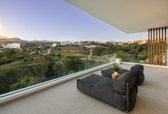 Resale - Villa - Estepona - Selwo