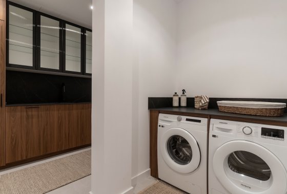 Resale - Villa - Marbella - Nueva Andalucía