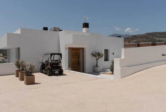 Resale - Villa - Marbella - Nueva Andalucía