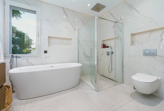 Resale - Villa - Marbella - Nueva Andalucía