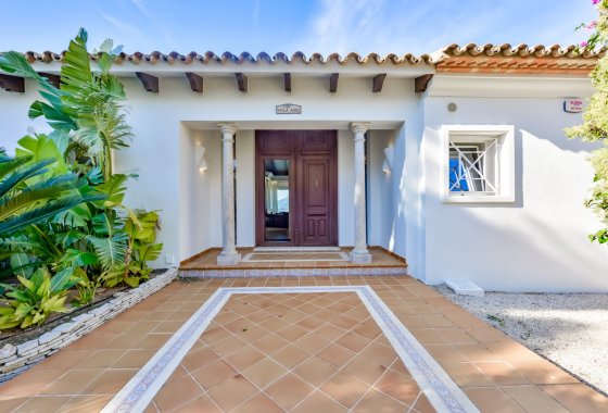 Resale - Villa - Altea - Sierra de Altea