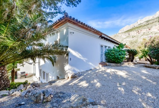 Resale - Villa - Altea - Sierra de Altea
