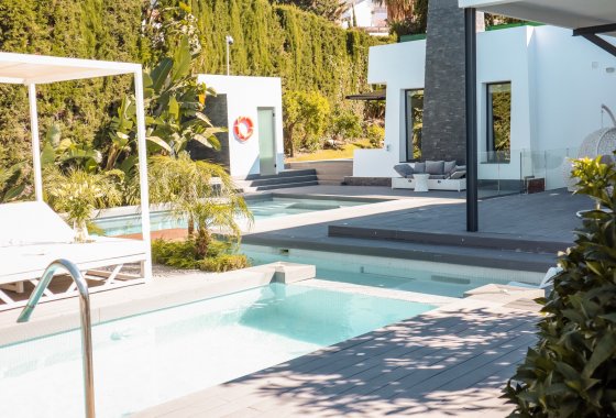Resale - Villa - Marbella - Nueva Andalucía